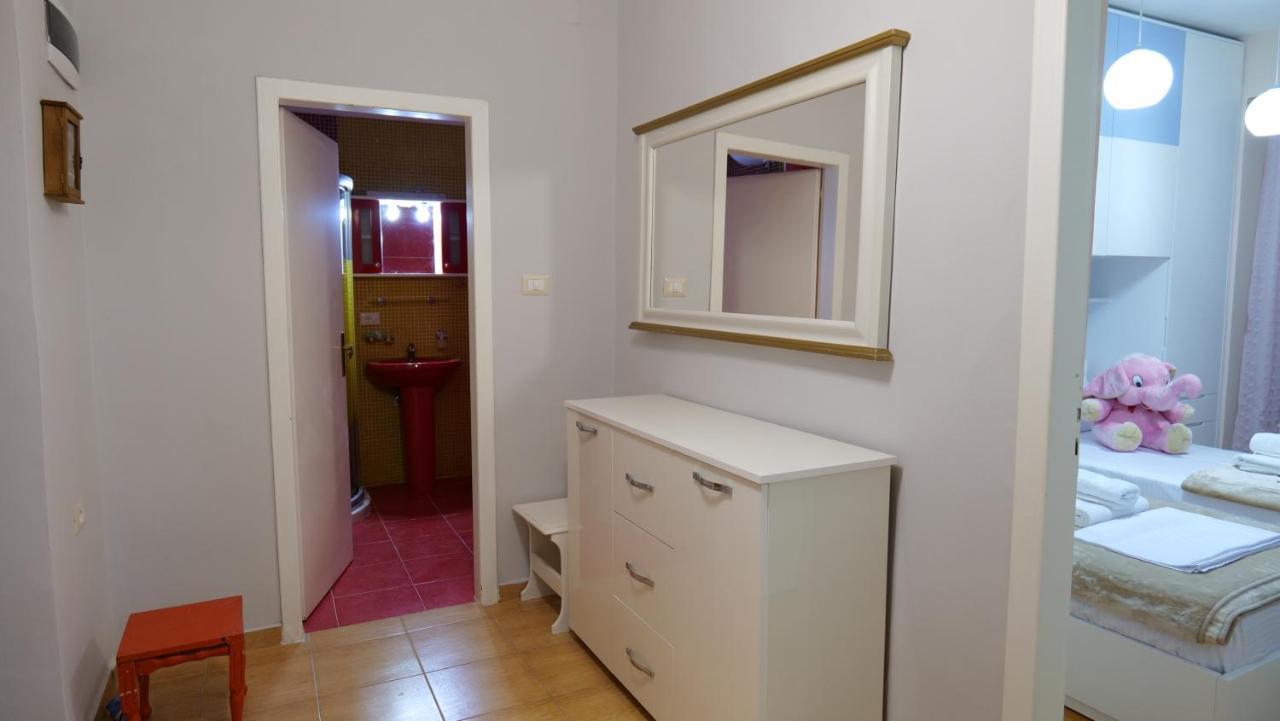 City Center Apartment Niko 04 Tirana Exterior foto